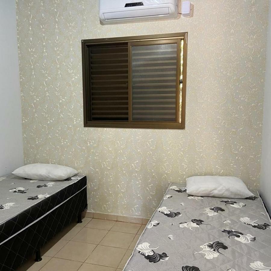 Casa Em Caldas - Piscina Solar E Eletrica Caldas Novas Extérieur photo